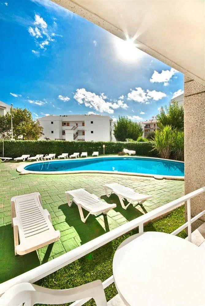 Llevant Apartments Port de Pollenca Bagian luar foto