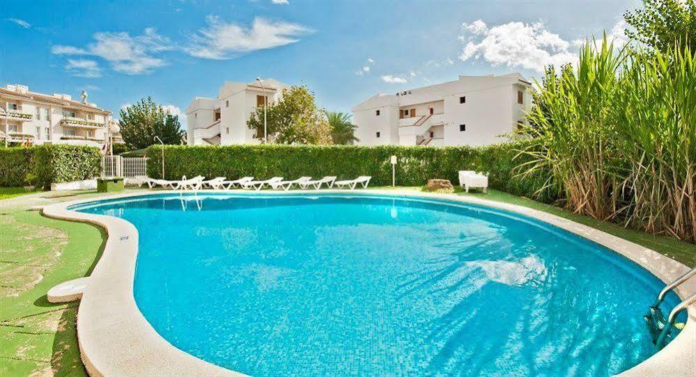 Llevant Apartments Port de Pollenca Bagian luar foto